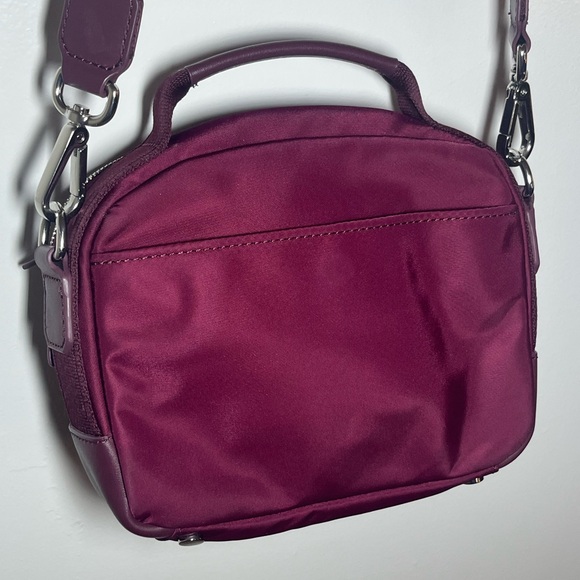 Quince Revive nylon crossbody bag, burgundy - Picture 8 of 8